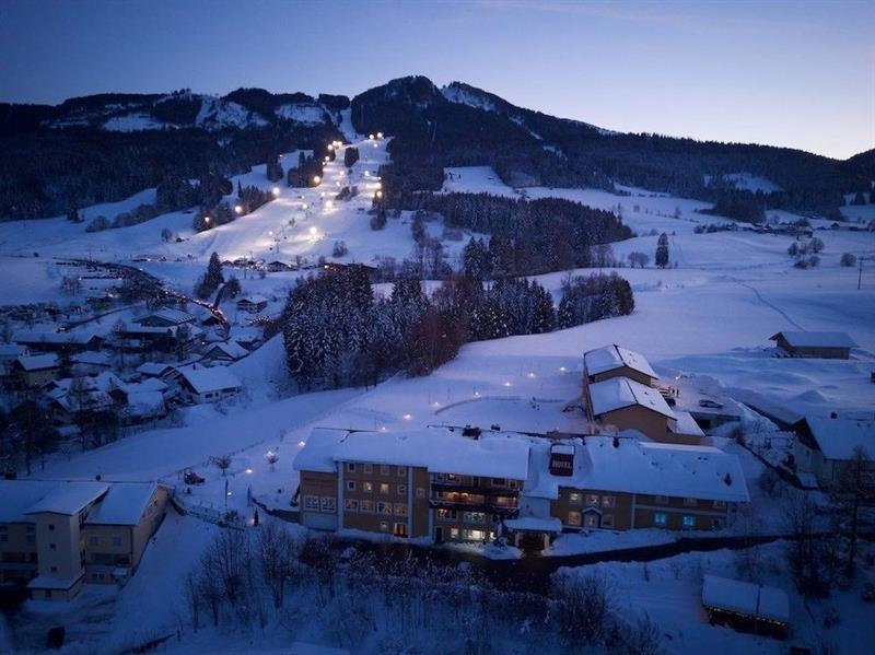 Hotel Nesselwanger Hof 외부 사진